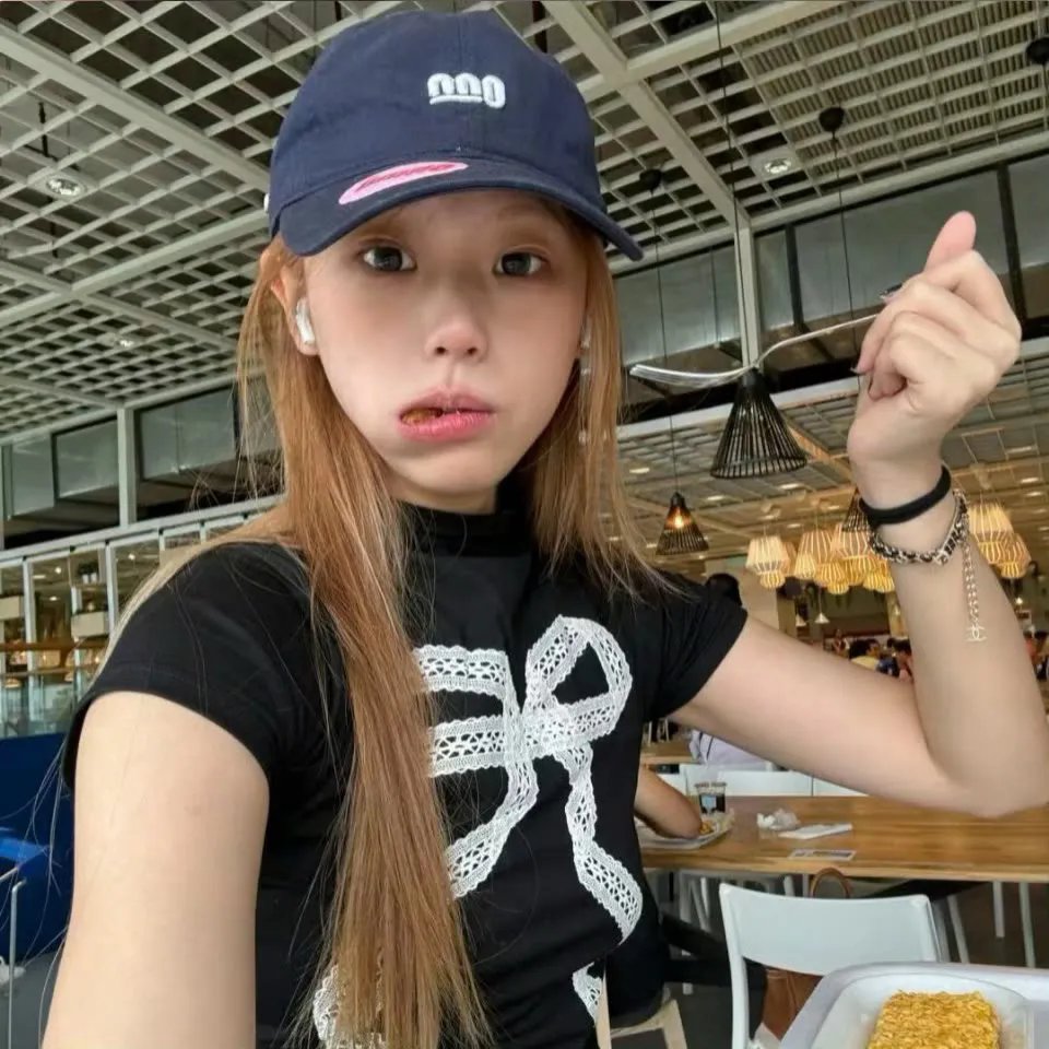 罗尔娜的沉默
